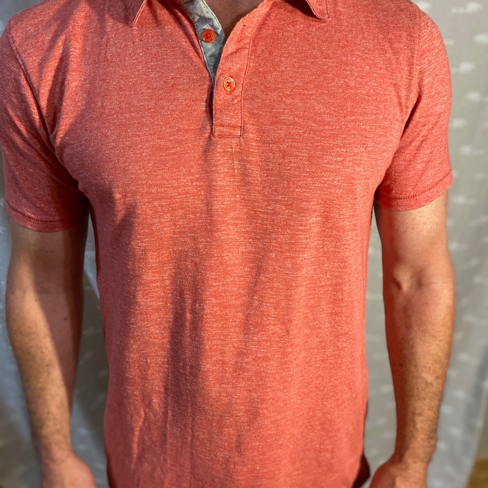 Polos - Picture 9 of 9
